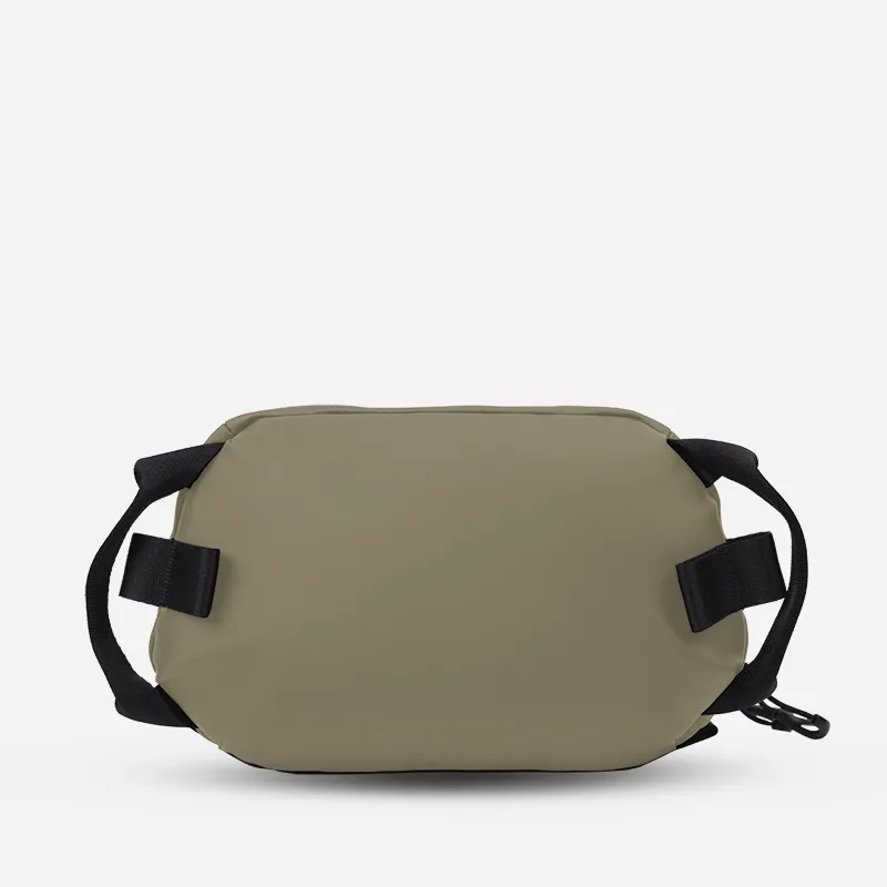 Tech Bag Large in Yuma Tan