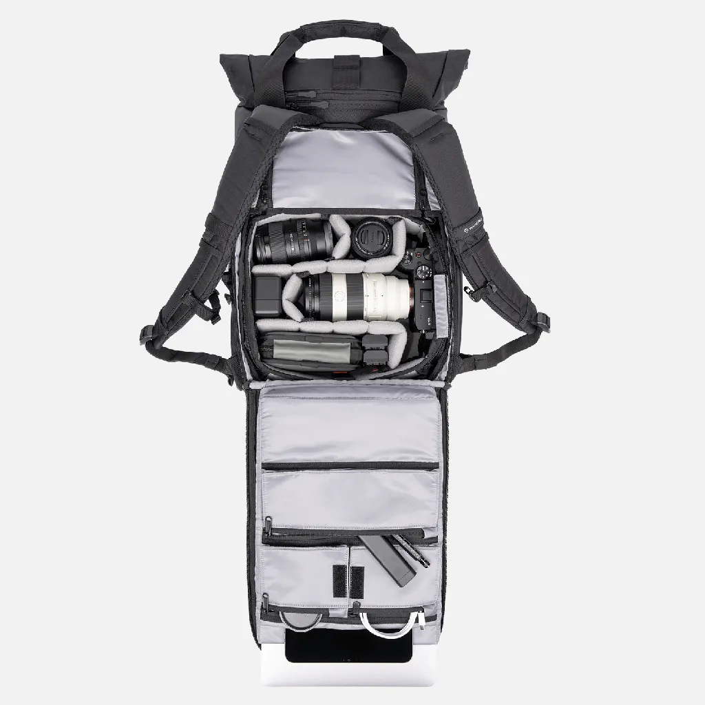 PRVKE 21L in Black