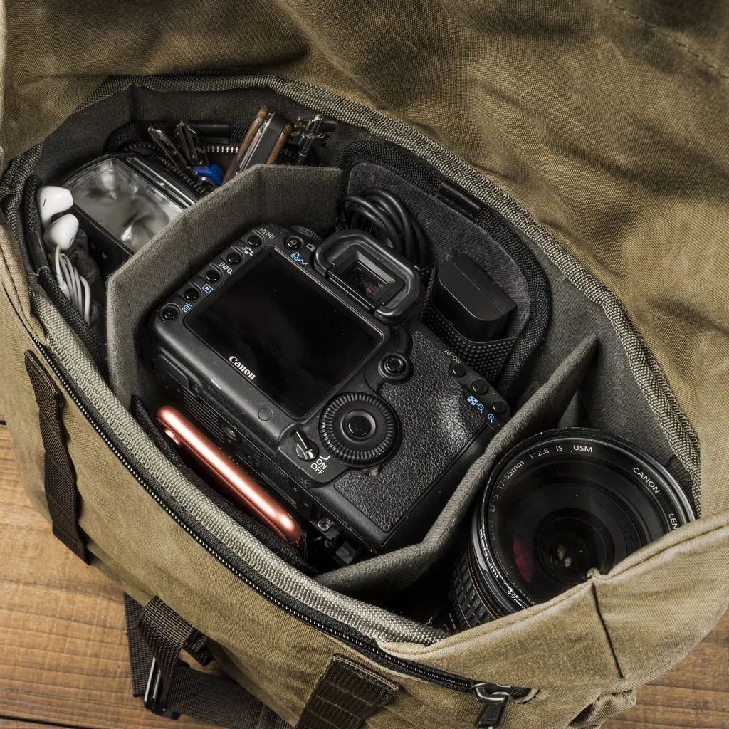 "PILOT" TRAVEL CAMERA BAG 10L UPGRADED