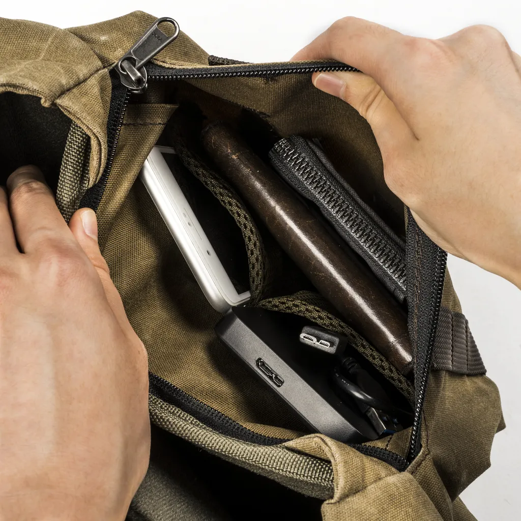 "PILOT" TRAVEL CAMERA BAG 10L UPGRADED